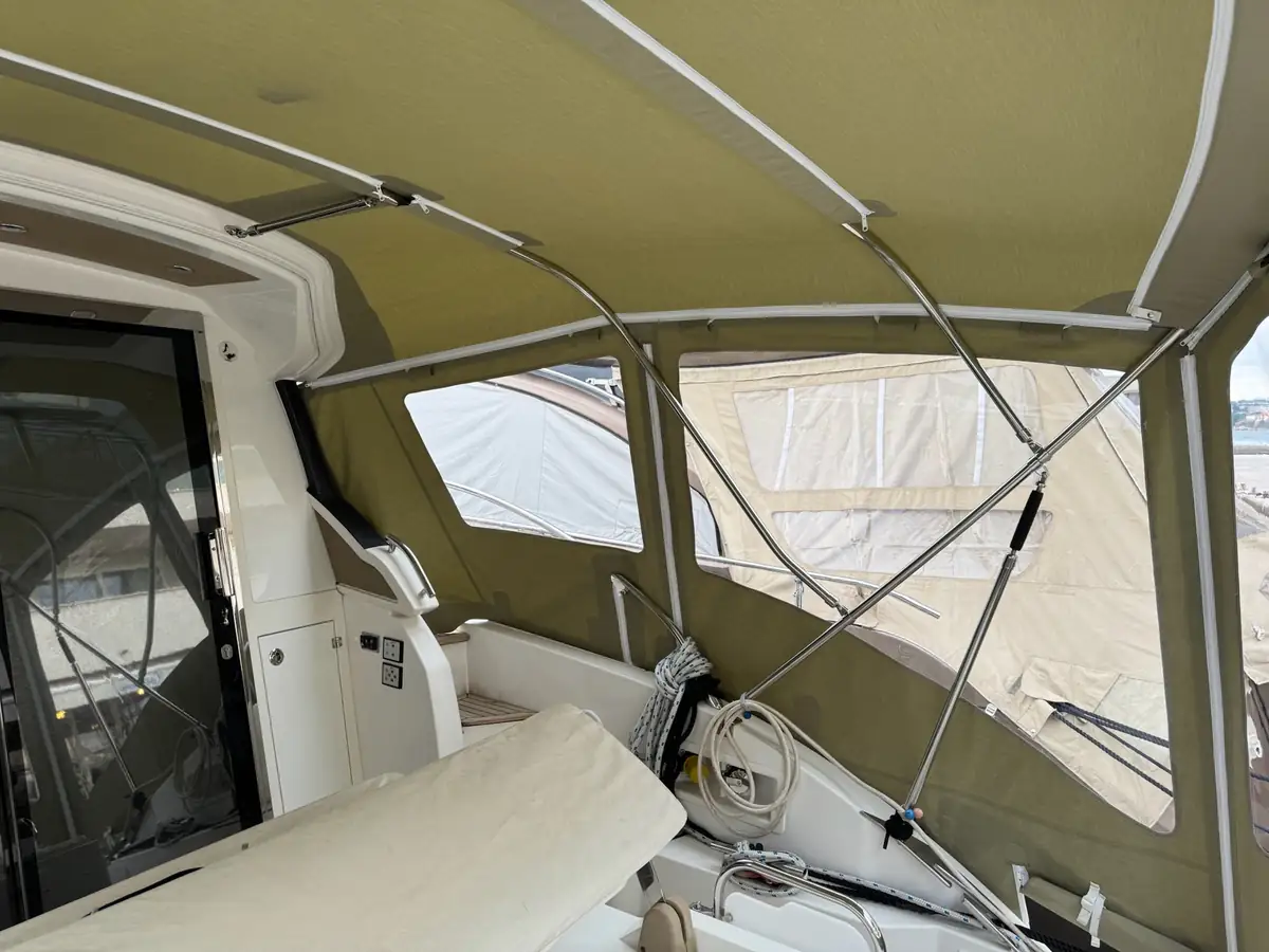Azimut 50 — Krmeno zatvaranje #22