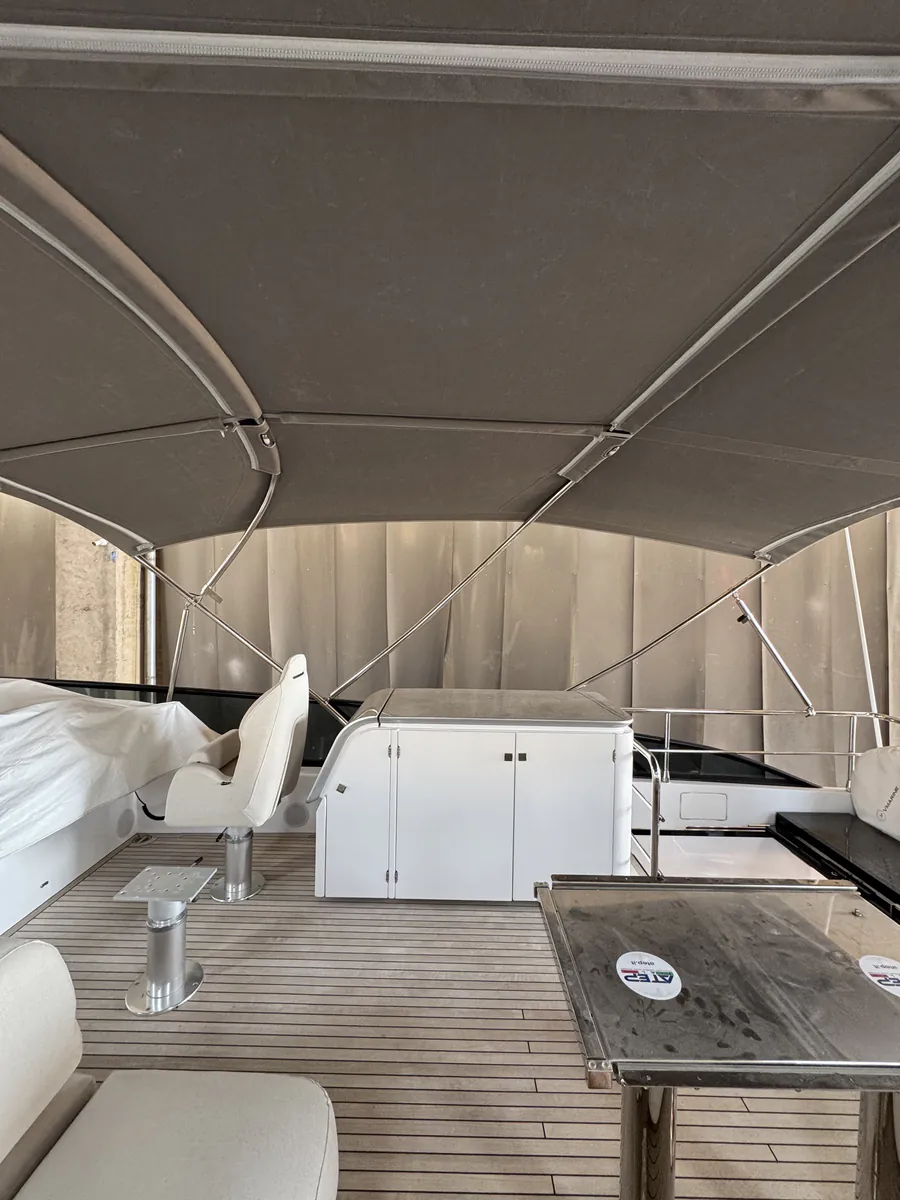 Azimut S7 — Bimini #11