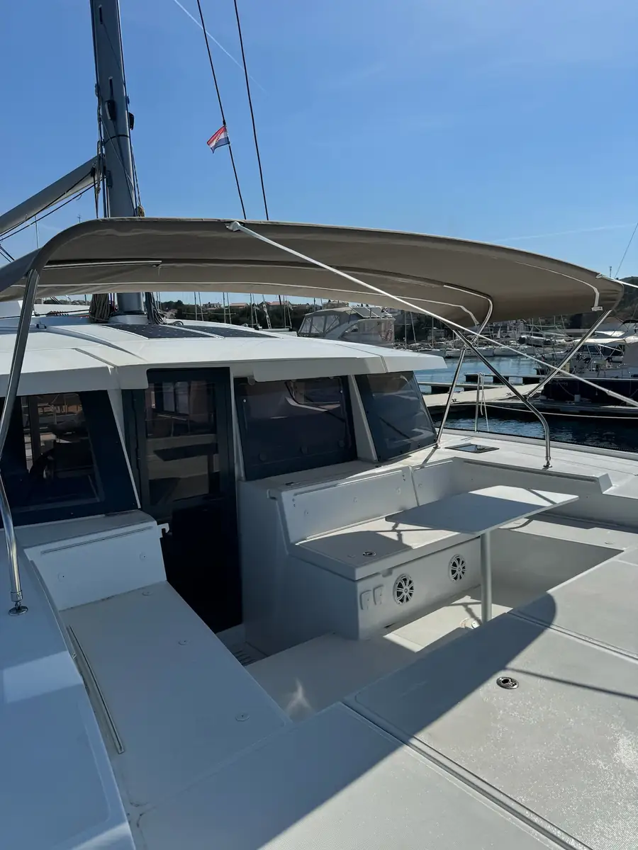 Bali 4.2 — bimini #2