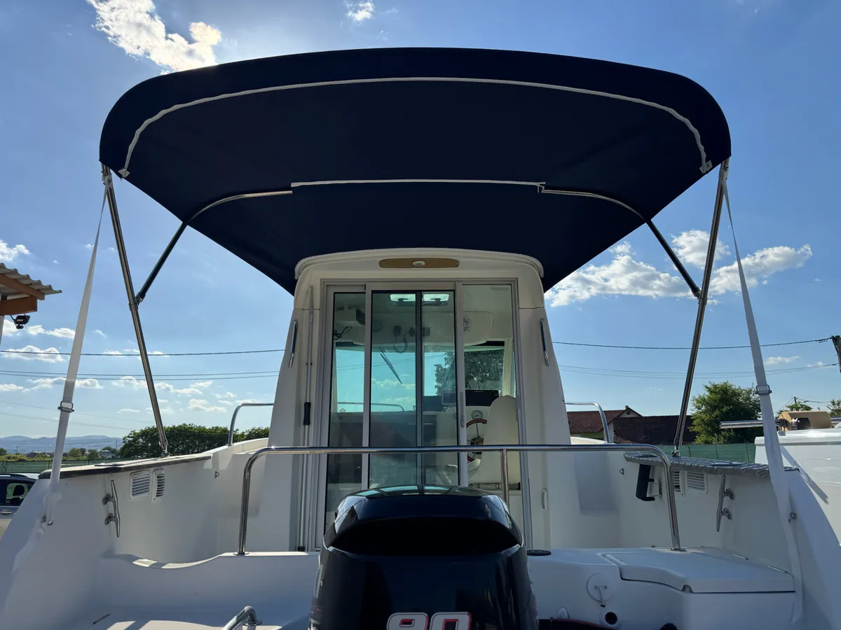 Beneteau Antares 650 — bimini #1