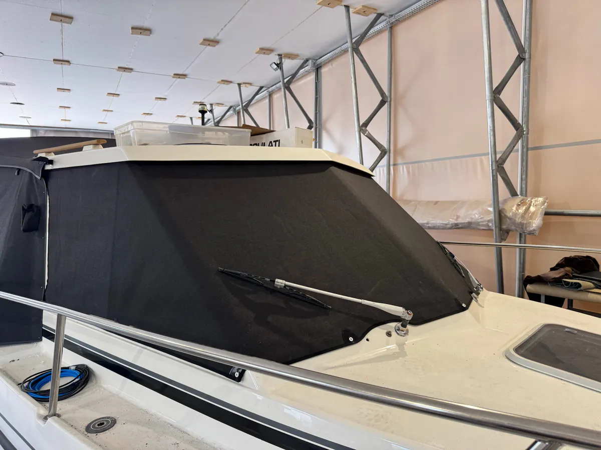 Beneteau Antares 680 — sjenila #2