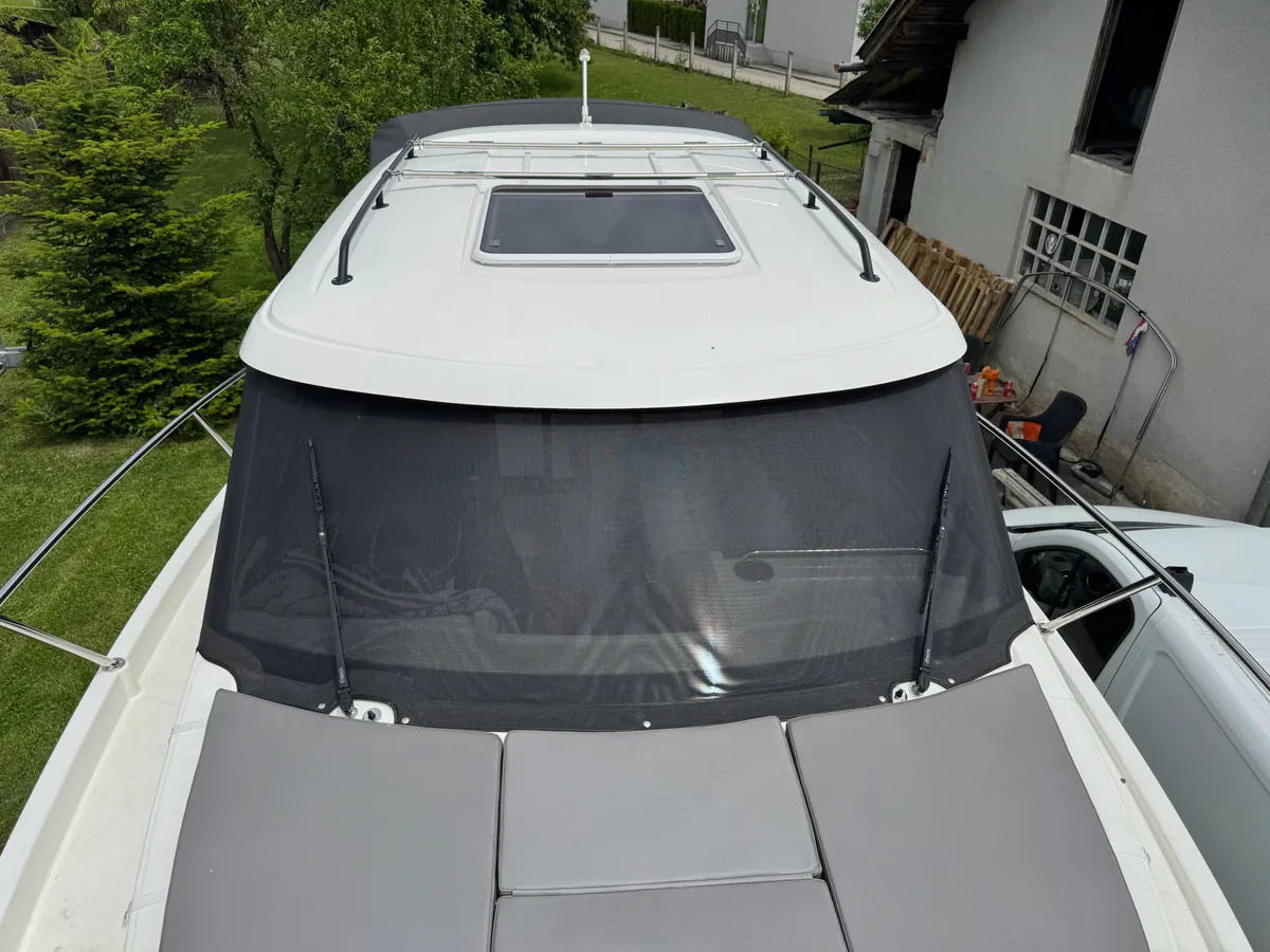 Beneteau Antares 8 — sjenila #1