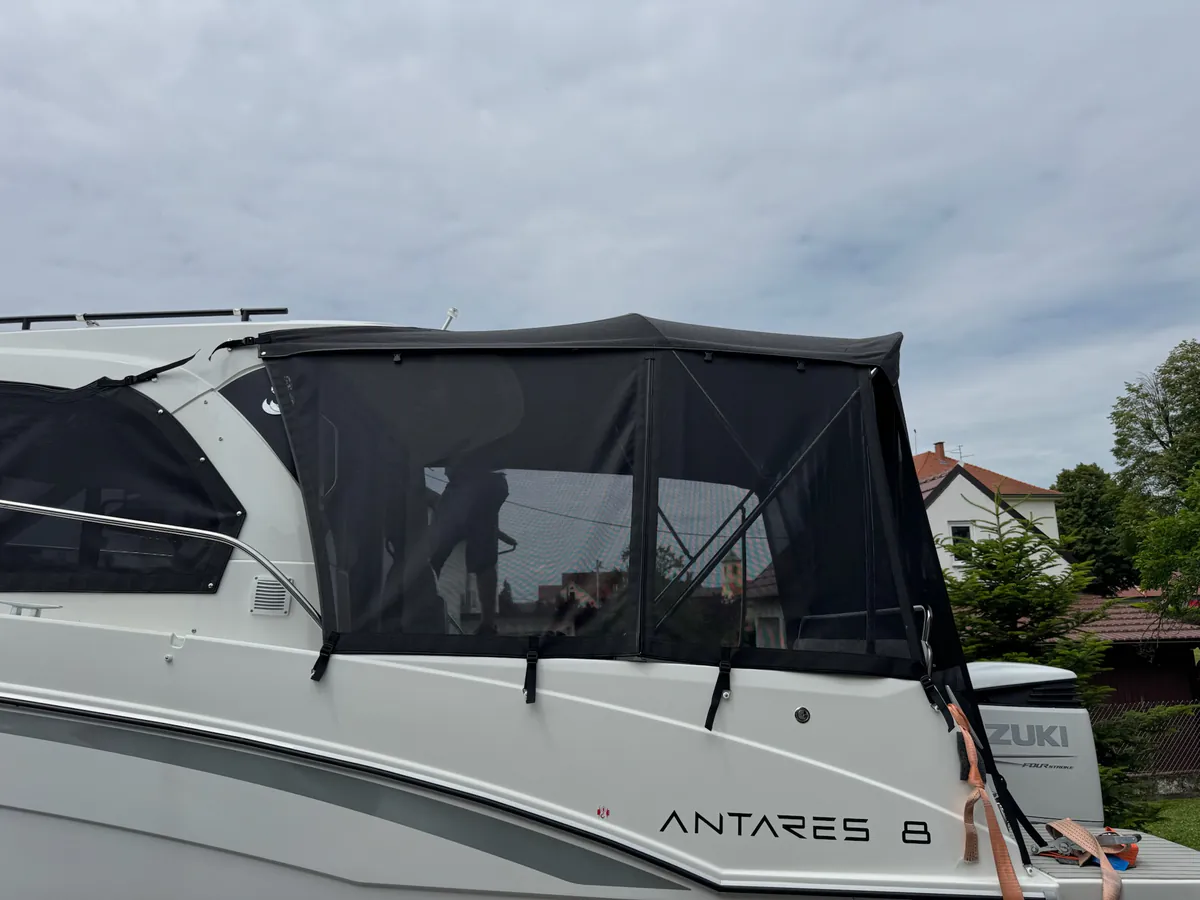 Beneteau Antares 8 — Sjenila #5