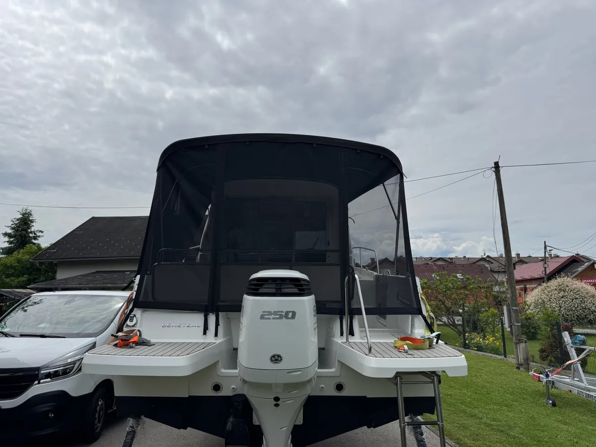 Beneteau Antares 8 — Sjenila #7