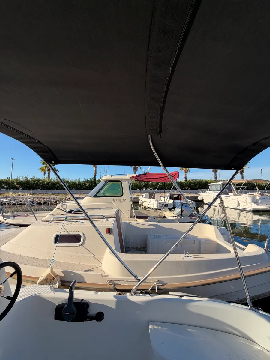 Betina 500 Cabin — bimini tenda #4