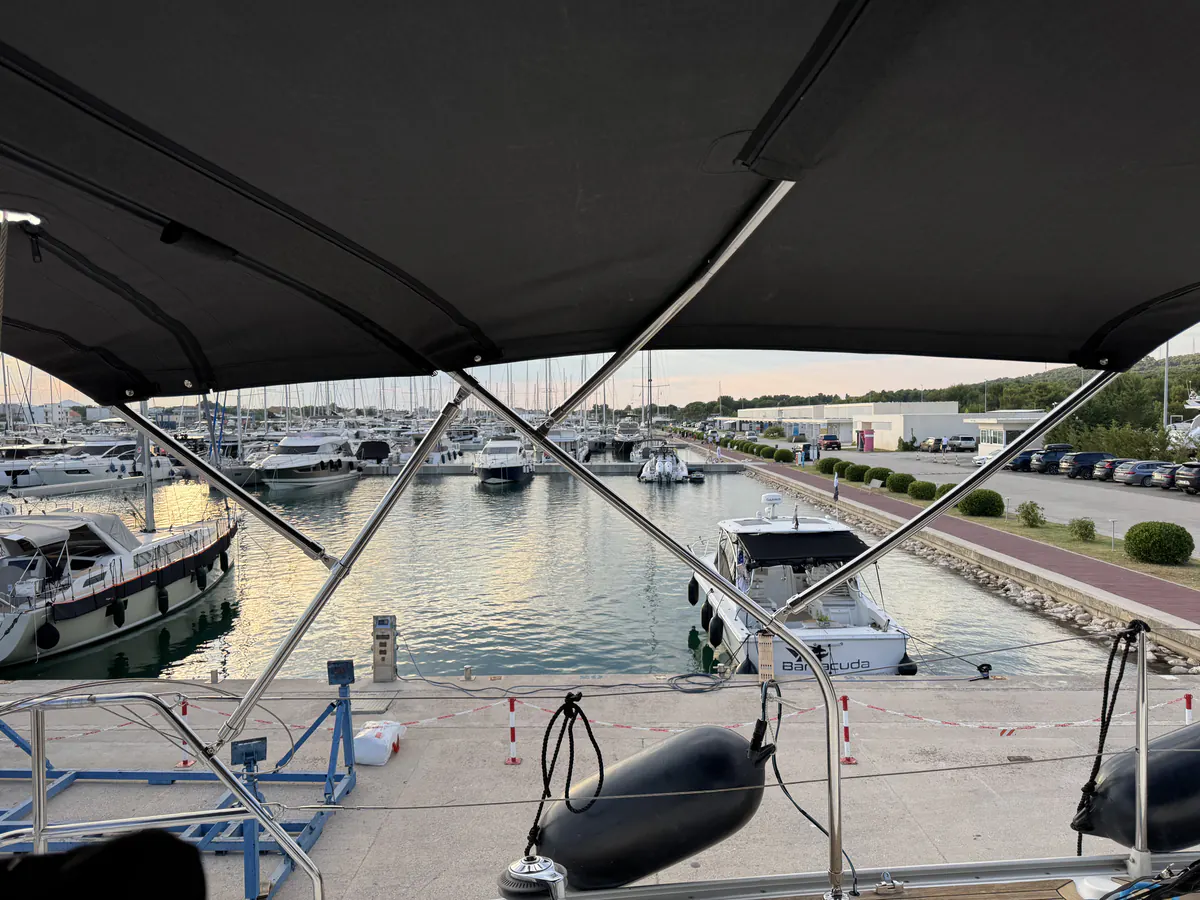 Hanse 400 — Bimini #5