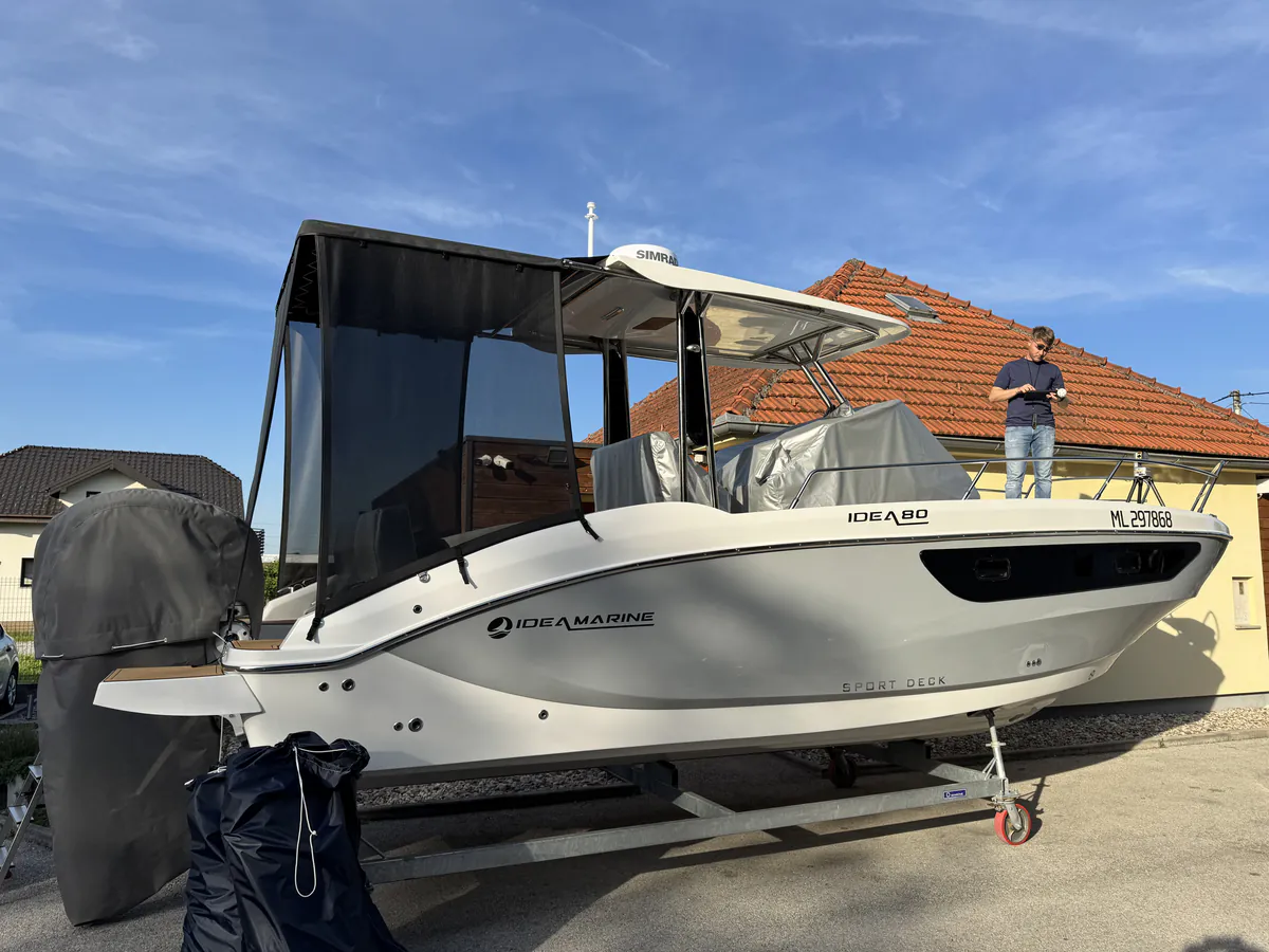 Idea Marine Idea 80 — bimini #2