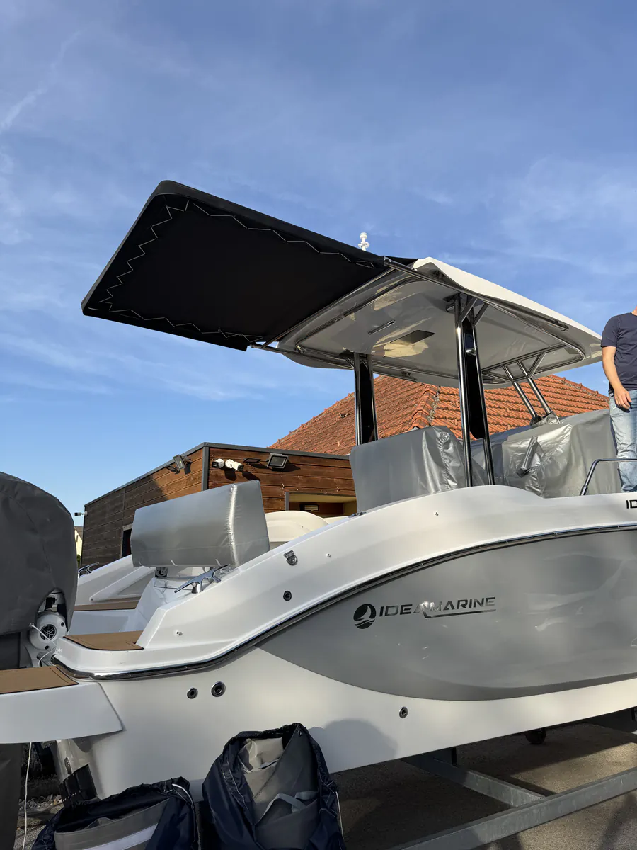 Idea Marine Idea 80 — Bimini #6