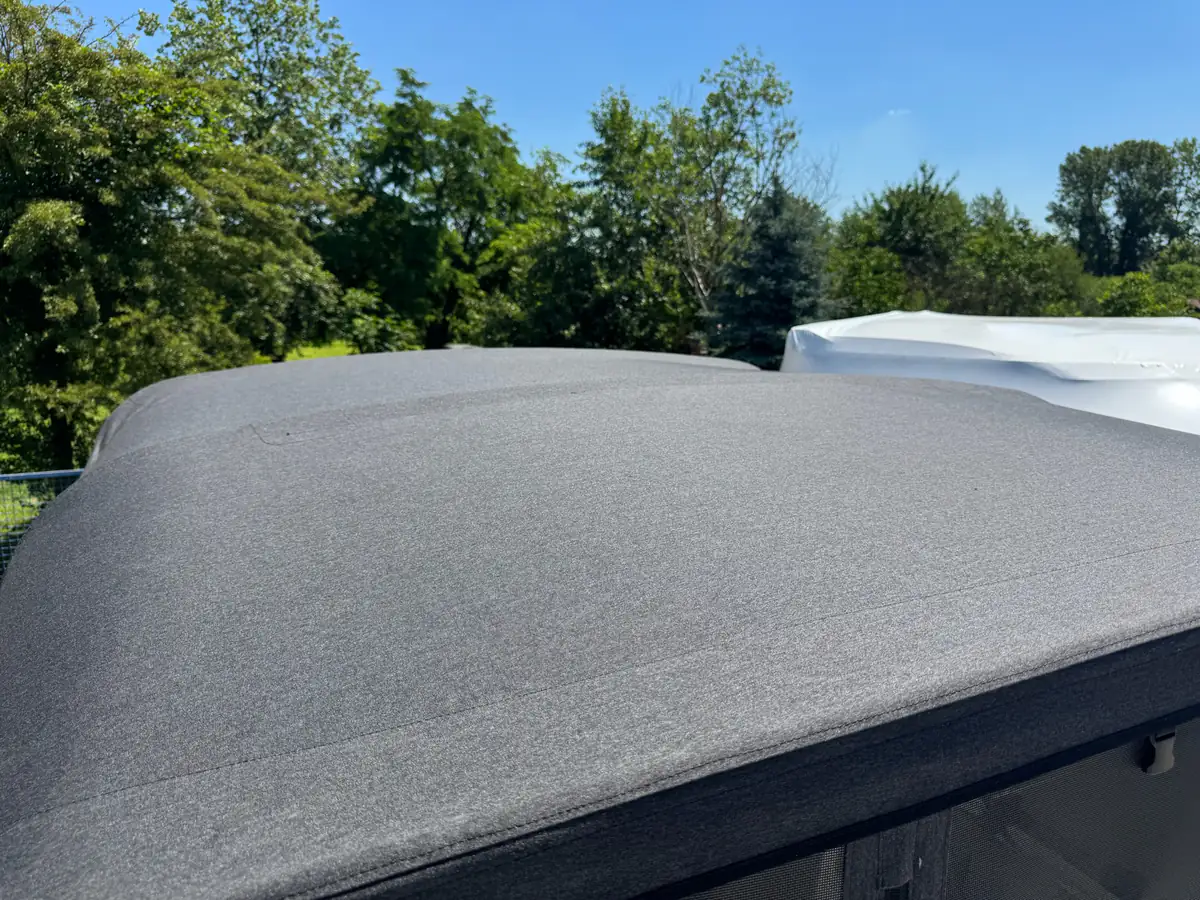 Jeanneau Cap Camarat 6.5 WA — bimini #2