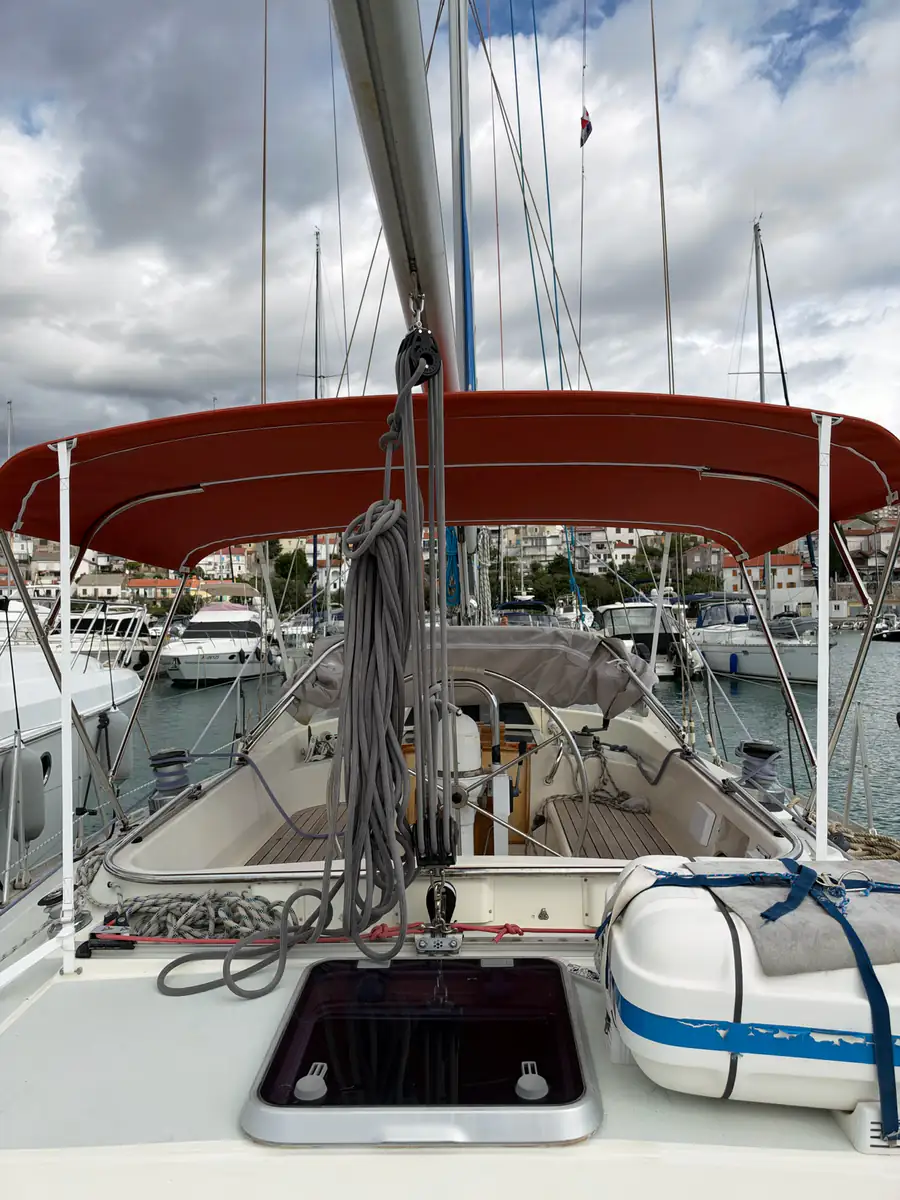 Moody 425 — bimini tenda #4
