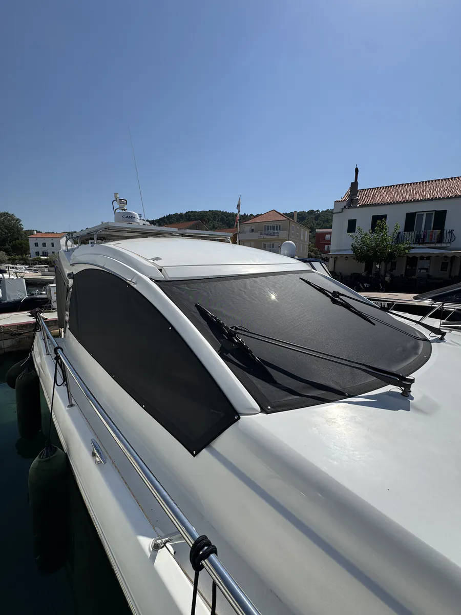 Prestige 390S — sjenila #2