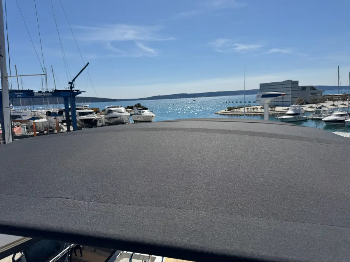 Sealine F430 — Bimini #5