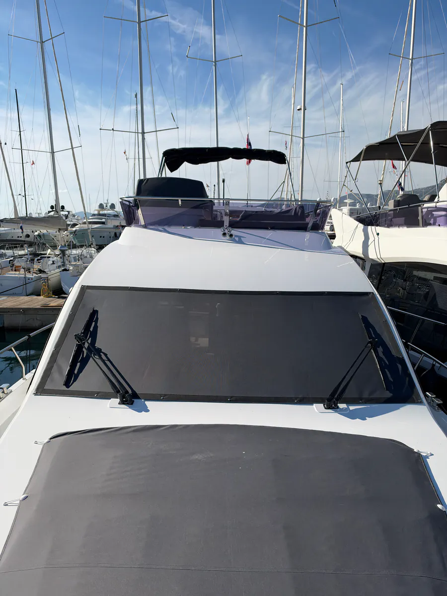 Sealine F430 — brodska sjenila #2