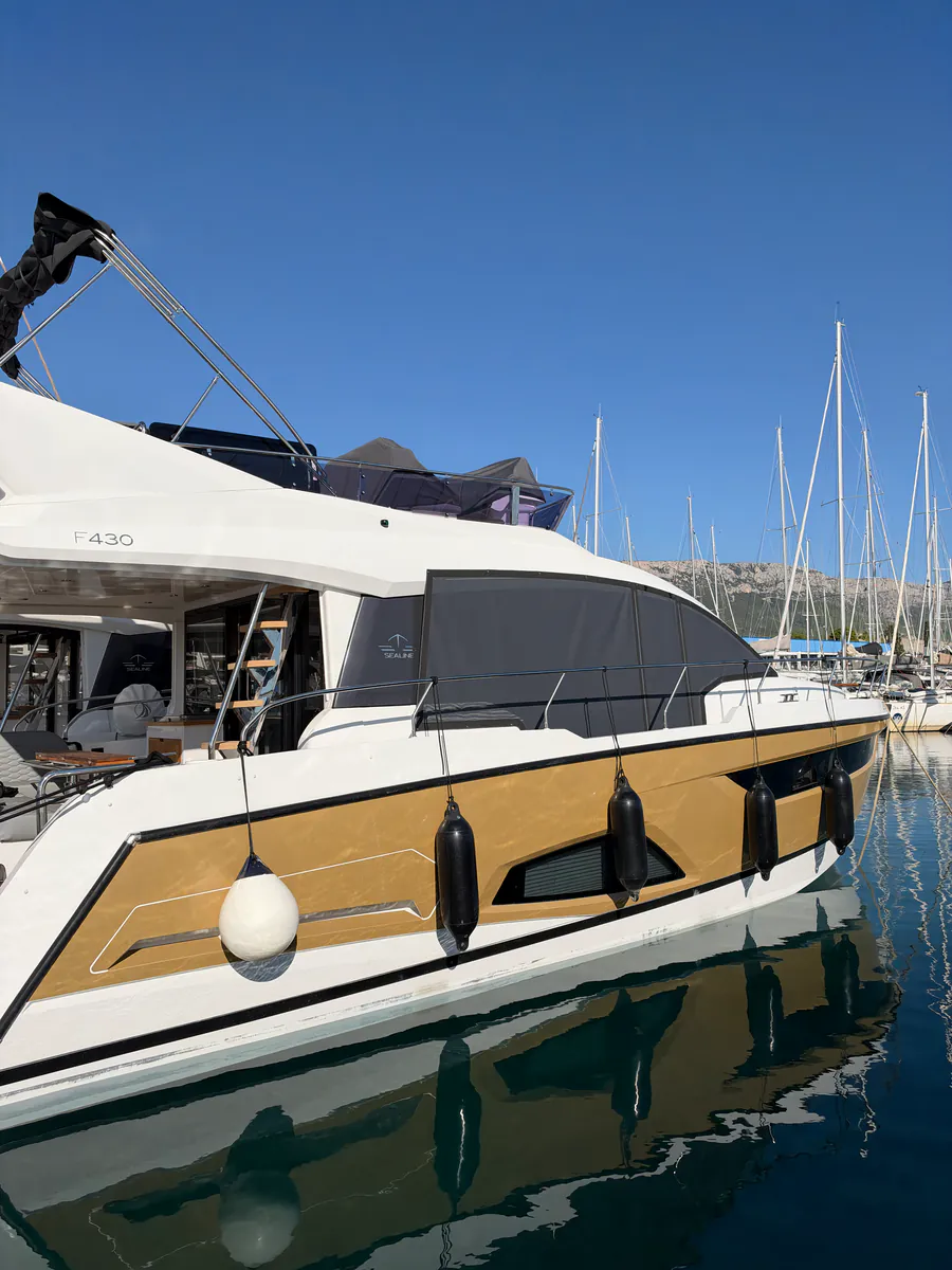 Sealine F430 — brodska sjenila #6