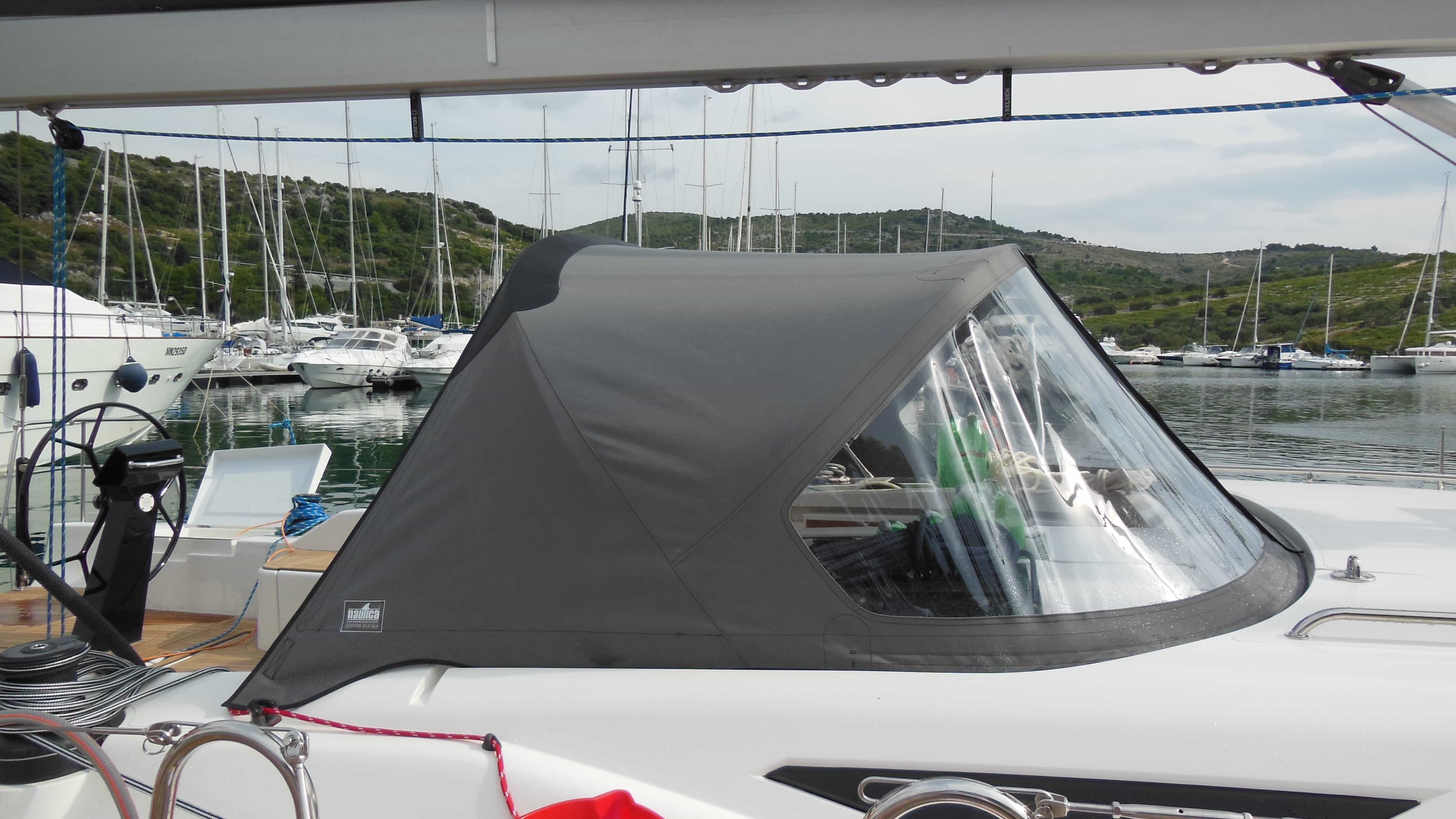 sprayhood za brodove